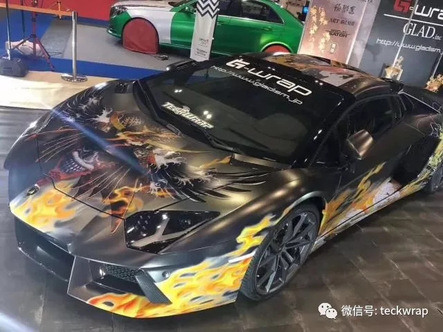 美國禿鷹汽車貼膜名古屋展會ECH06電光特效棕
