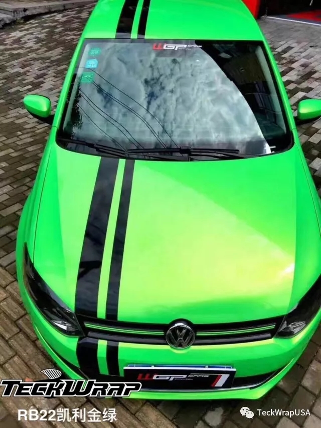 美國禿鷹汽車貼膜大眾RB22凱利金綠全身展示