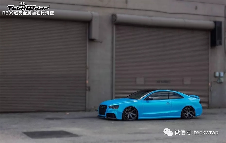 美國禿鷹車身貼膜奧迪RB09超亮金屬加勒比海藍！